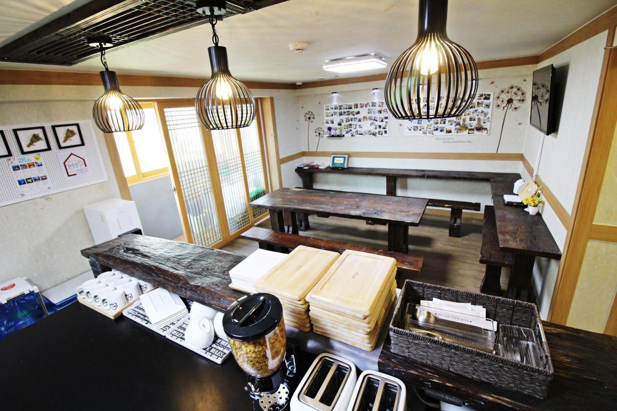 The Blossom Yeonnam Guesthouse Seoul Exterior foto