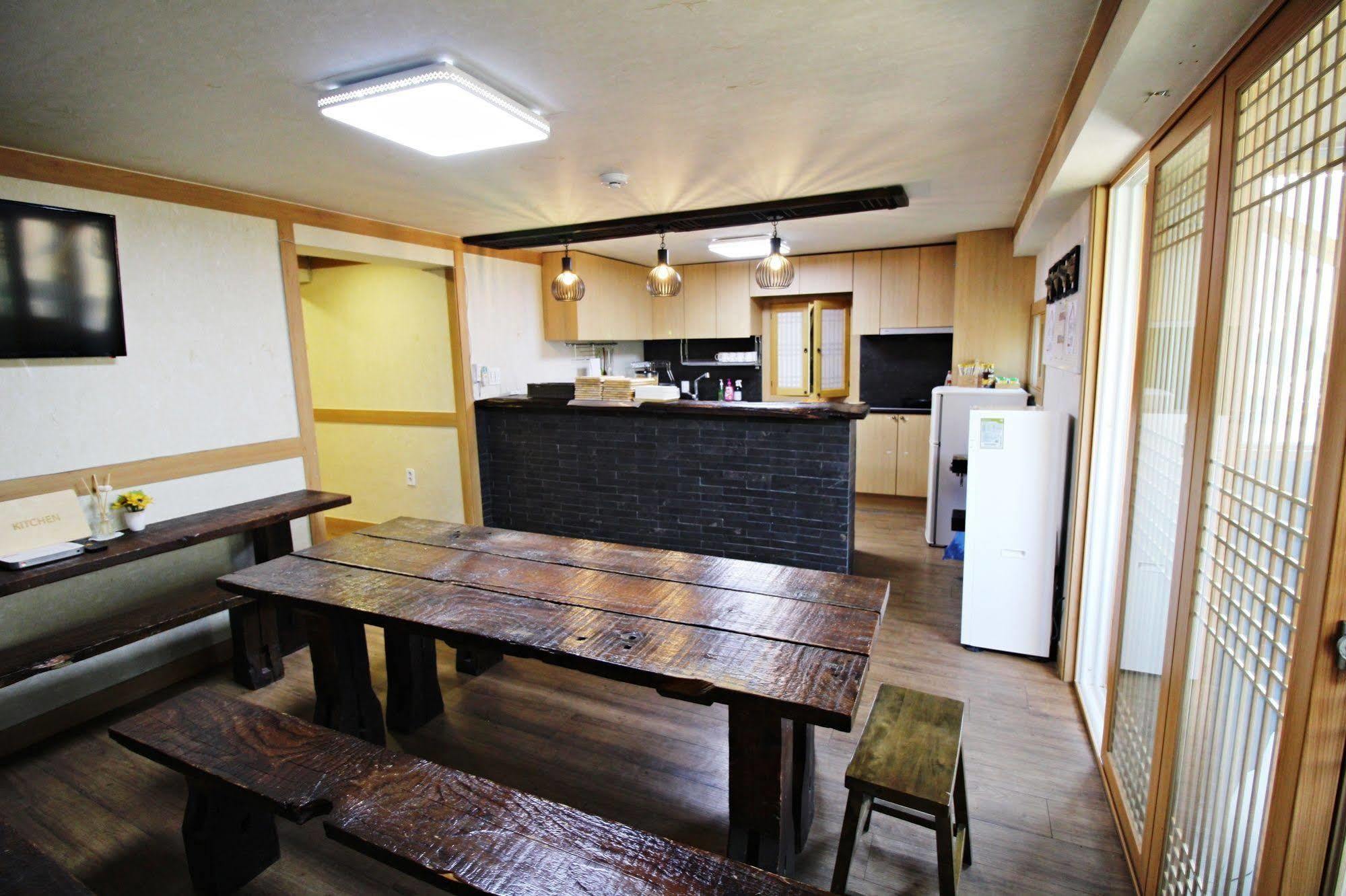 The Blossom Yeonnam Guesthouse Seoul Exterior foto