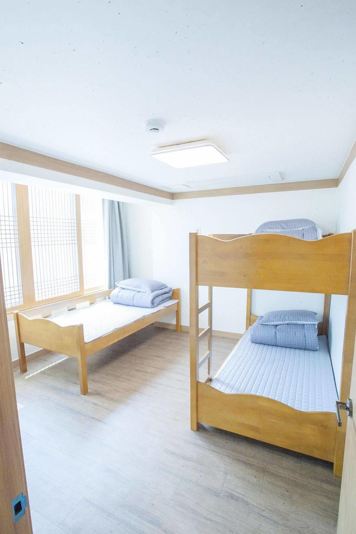 The Blossom Yeonnam Guesthouse Seoul Exterior foto